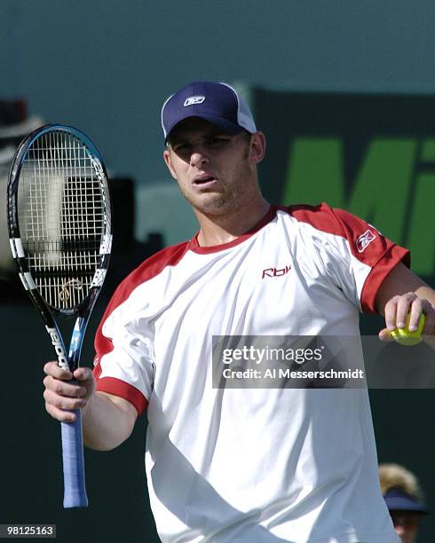 Andy Roddick defeats Carlos Moya in the quarter finals of the NASDAQ 100 open, April 1 Key Biscayne, Florida.