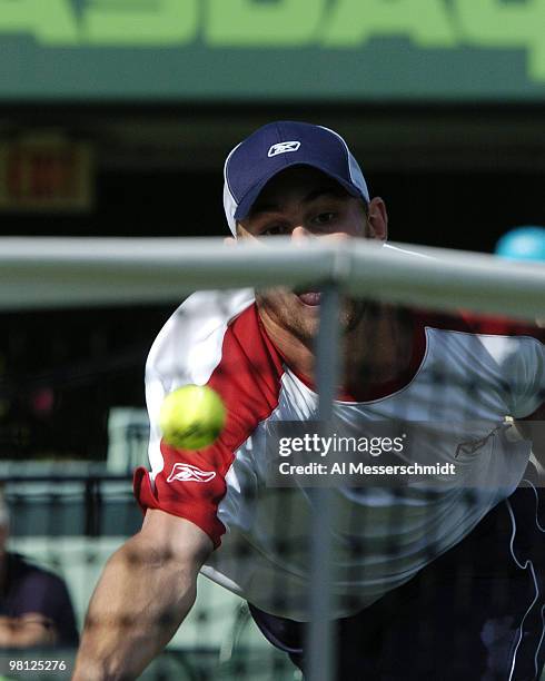 Andy Roddick defeats Carlos Moya in the quarter finals of the NASDAQ 100 open, April 1 Key Biscayne, Florida.