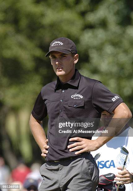 Charles Howell III competes in the final round of the 2004 U. S. Open at Shinnecock Hills, June 20, 2004.