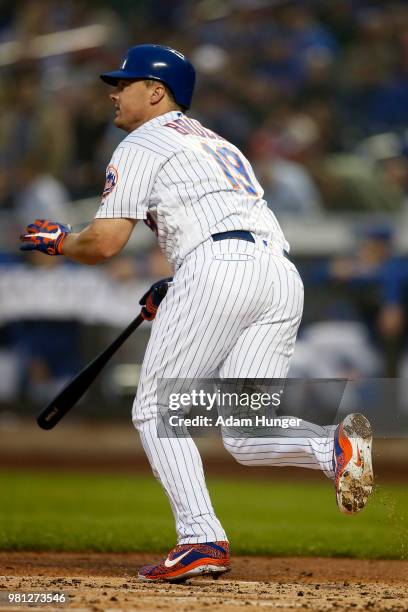 Jay Bruce of the New York Mets at bat against the Chicago Cubs during the second inning at Citi Field on May 31, 2018 in the Flushing neighborhood of...