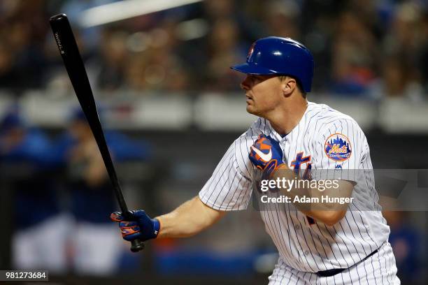 Jay Bruce of the New York Mets at bat against the Chicago Cubs during the third inning at Citi Field on May 31, 2018 in the Flushing neighborhood of...