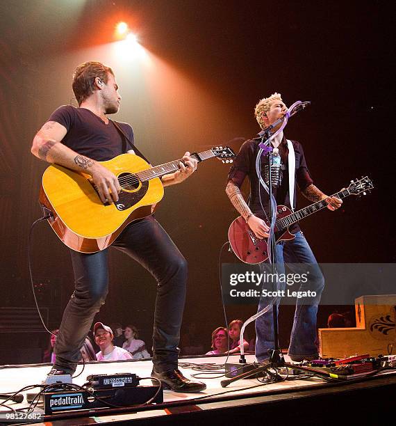 Tom Gossin and Mike Grossin of Gloriana perform at U.S. Bank Arena on March 28, 2010 in Cincinnati, Ohio.