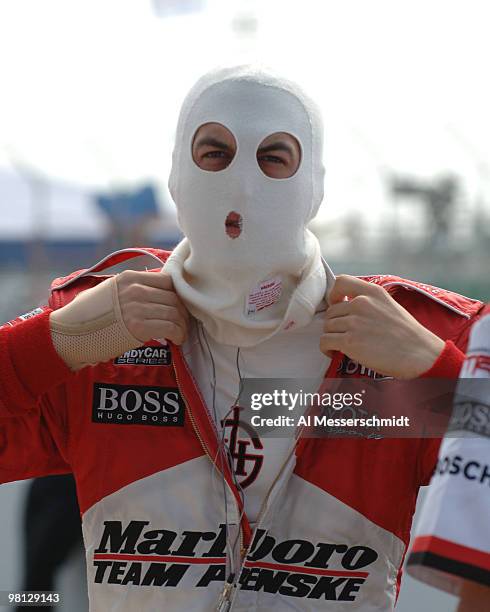 Champ Sam Hornish Jr. Prepares for an April 1, 2005 practice run before the 2005 Honda Grand Prix of St. Petersburg.