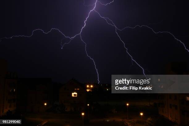 storm - forked lightning stock pictures, royalty-free photos & images