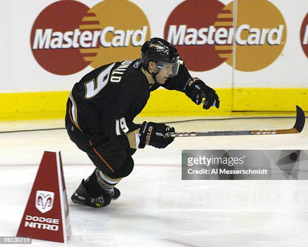 Anaheim Ducks forward Andy McDonald races in the SuperSkills competition during the 2007 NHL All-Star game at the American Airlines Center in Dallas...