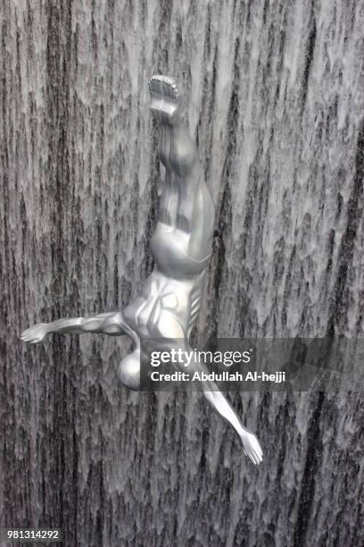 dive - burj khalifa detail stock pictures, royalty-free photos & images