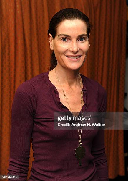Jennifer Creel attends Youth for Yoga benefiting children in foster care hosted by the New Yorkers For Children at Exhale Spa on March 29, 2010 in...
