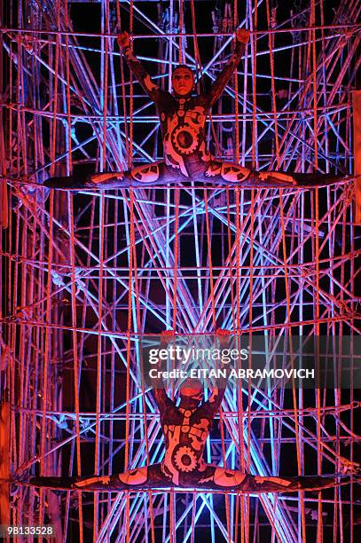 High Risk Acrobats 26 Carrillon Stock Photos, High-Res Pictures, and Images - Getty Images