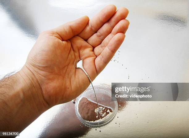 liquid metal mercury - mercury metal stock pictures, royalty-free photos & images