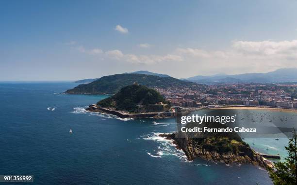 donosti hills - cabeza stock pictures, royalty-free photos & images