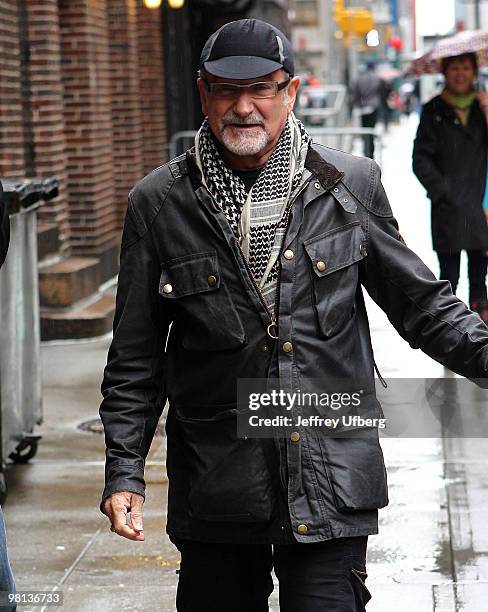 Actor Robin Williams visits "Late Show With David Letterman" at the Ed Sullivan Theater on March 29, 2010 in New York City.