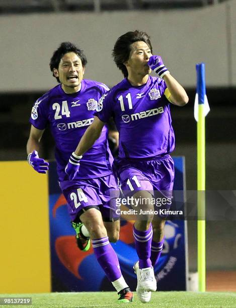 Hisato Sato of Sanfrecce Hiroshima celebrates after scoring a goal during the AFC Champions League Group H match between Sanfrecce Hiroshima and...