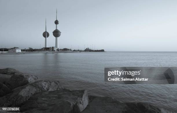 kuwait towers sea - kuwait towers stock pictures, royalty-free photos & images