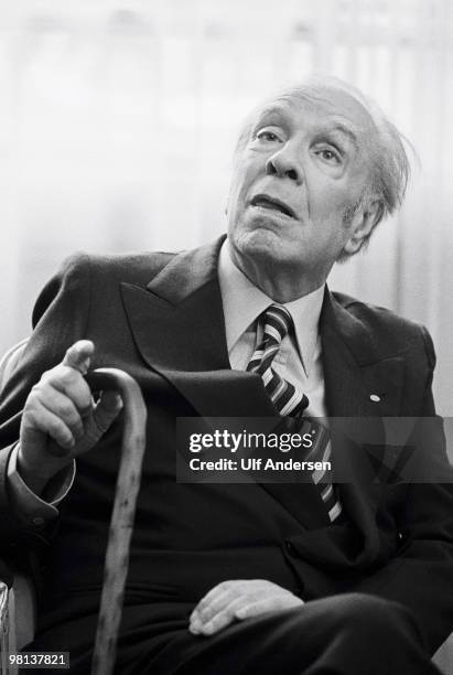 Argentinian author Jorge Luis Borges poses on May 20, 1979 in Paris,France.