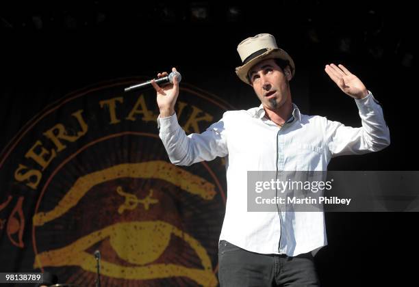 Serj Tankian performs on stage at Big Day Out Sydney at the Homebush Olympic Venue on 23rd January 2009 in Sydney, Australia.