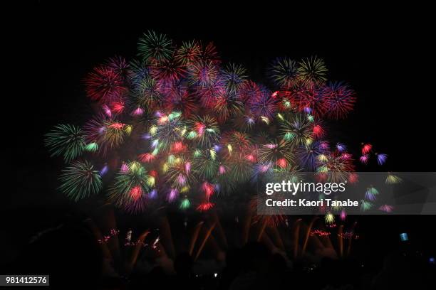 fireworks in nagaoka, japan - tanabe stock-fotos und bilder