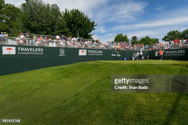 Jordan Spieth hits a tee shot on the first hole during the second round of the Travelers Championship at TPC River Highlands on June 22, 2018 in...