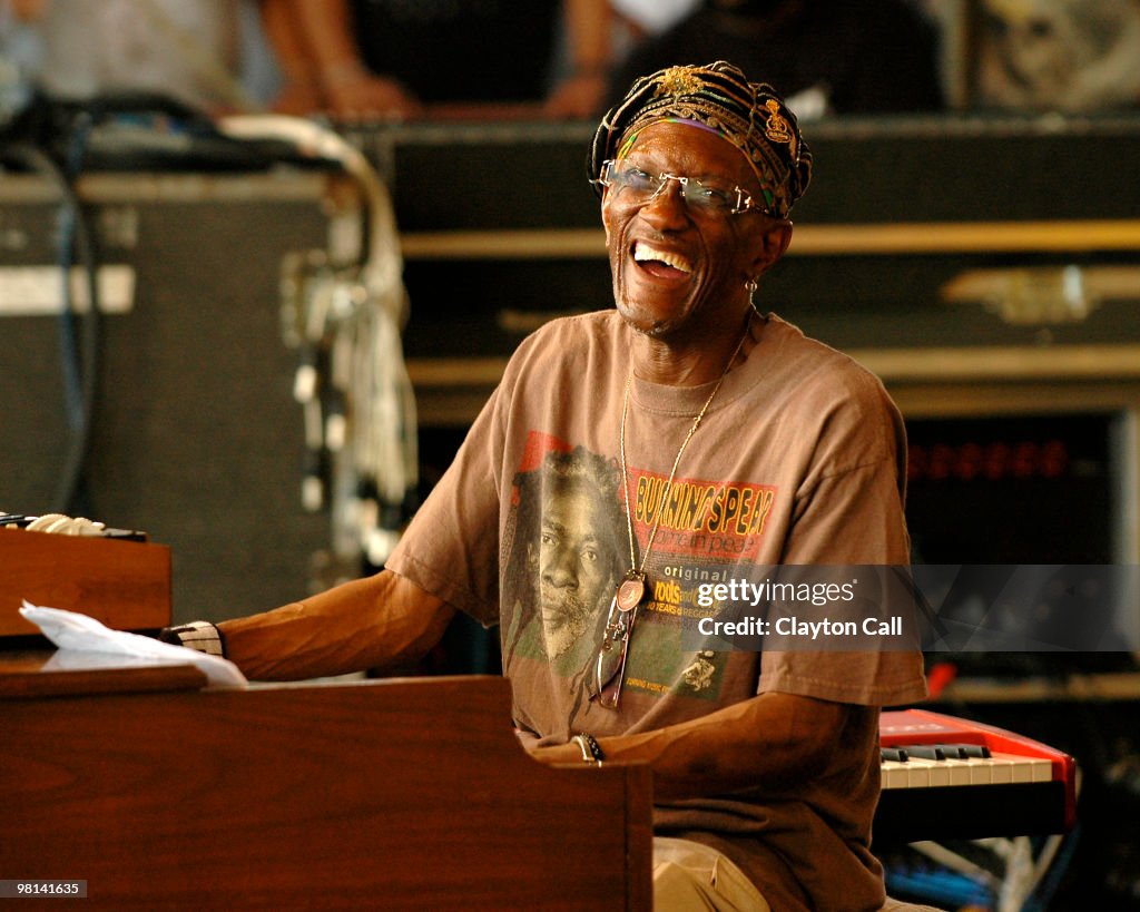 Bernie Worrell Performs Live At New Orleans Jazz Festival