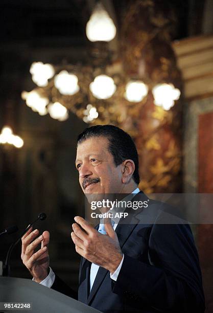 Qatari Minister of Economy and Finance Yussef Hussein Kamal addresses the 5th Finance and investment in Qatar Forum in Paris on March 2010....