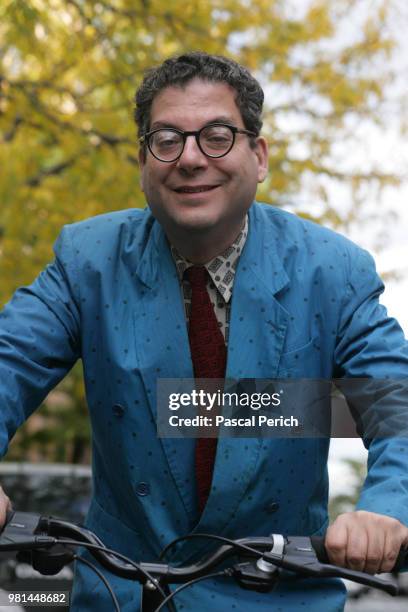 Journalist Michael Musto is photographed on October 25, 2006 in New York City.