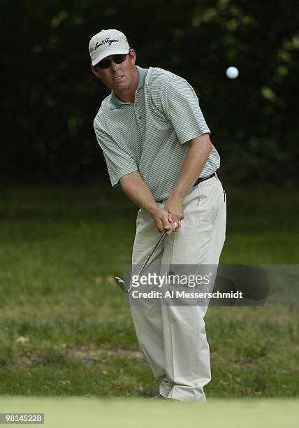 Justin Leonard competes in the final round of the PGA Tour Bank of America Colonial in Ft. Worth, Texas, May 23, 2004.