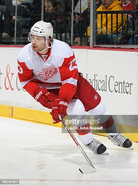 Brad Stuart of the Detroit Red Wings skates against the Nashville Predators on March 27, 2010 at the Bridgestone Arena in Nashville, Tennessee.
