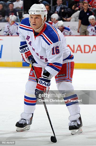 Sean Avery of the New York Rangers prepares for a face off during the second period against the New Jersey Devils at the Prudential Center on March...