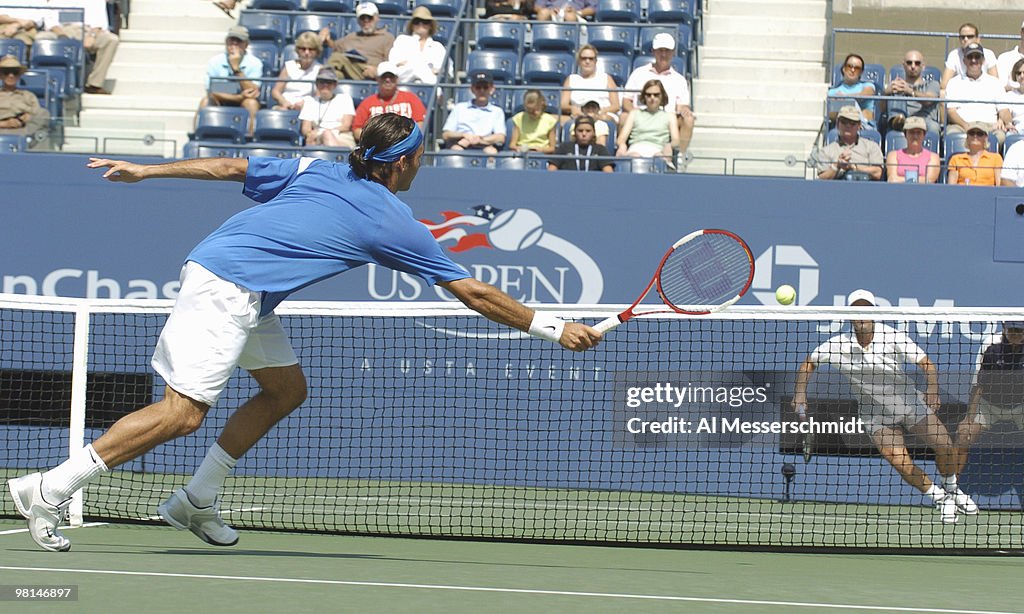 2004 U.S. Open - Men's Singles - Third Round - Roger Federer vs Fabrice Santoro