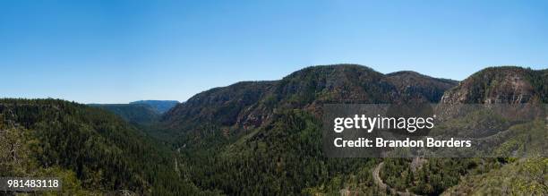 oak creek canyon, sedona, arizona, usa - oak creek canyon fotografías e imágenes de stock