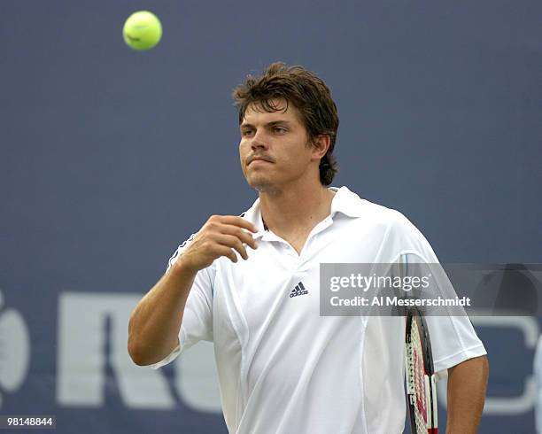 Taylor Dent defeats Greg Rusedski 6-4 6-4 in a semi-final match at the 2005 RCA Championships at the Indianapolis Tennis Center in Indianapolis,...