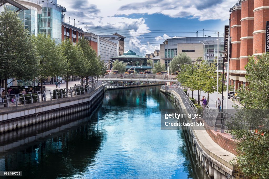 READING, ENGLAND