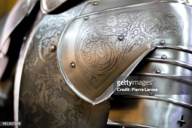 spanish medieval armour - armadura fotografías e imágenes de stock