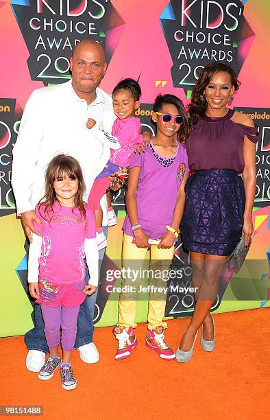 Singer Melanie Brown and her husband Stephen Belafonte and family arrive at Nickelodeon's 23rd Annual Kid's Choice Awards at Pauley Pavilion on March...