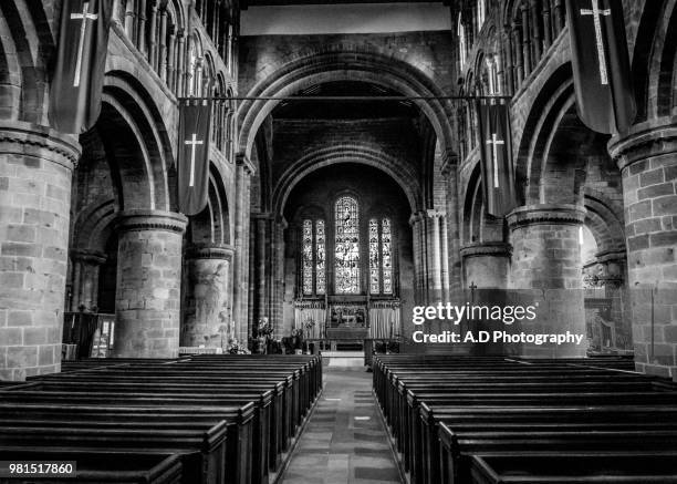 oldest cathedral in chester - chester cathedral imagens e fotografias de stock