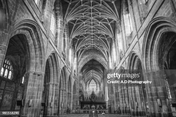 chester cathedral - chester cathedral fotografías e imágenes de stock