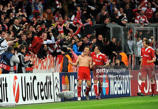 Ivica Olic of Bayern celebrates scoring the second goal with Franck Ribery during the UEFA Champions League quarter final, first leg match between FC...