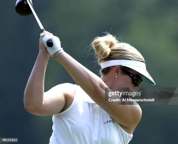 Hilary Lunke, winner of the 2003 U. S. Open, practices a drive at the Jamie Farr Kroger Classic August 11, 2003 in Sylvania, Ohio.