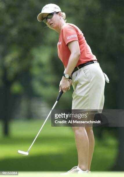 Karrie Webb of Australia watches a birdie putt stop short on the 13th hole at the LPGA Jamie Farr Kroger Classic August 15, 2003 in Sylvania, Ohio.