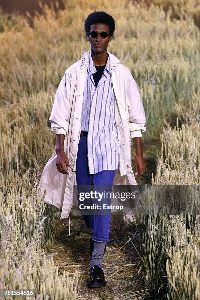 Ami Alexandre Mattiussi: Runway - Paris Fashion Week - Menswear Spring/Summer 2019 Ami Alexandre Mattiussi: Runway - Paris Fashion Week - Menswear Spring/Summer 2019