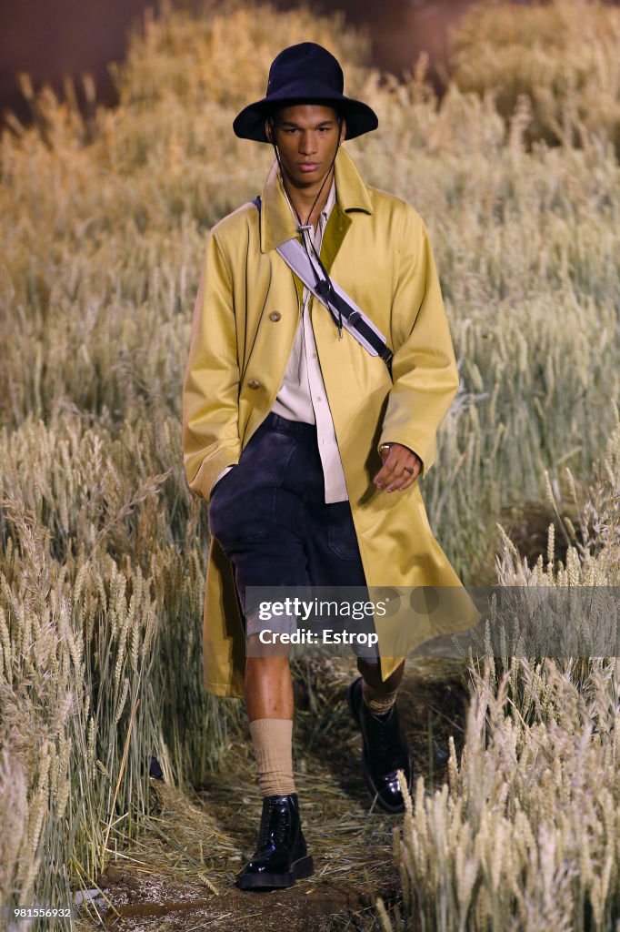 Ami Alexandre Mattiussi: Runway - Paris Fashion Week - Menswear Spring/Summer 2019