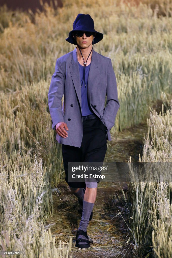 Ami Alexandre Mattiussi: Runway - Paris Fashion Week - Menswear Spring/Summer 2019