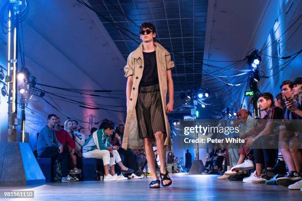 Model walks the runway during the Cerruti 1881 Menswear Spring/Summer 2019 show as part of Paris Fashion Week on June 22, 2018 in Paris, France.