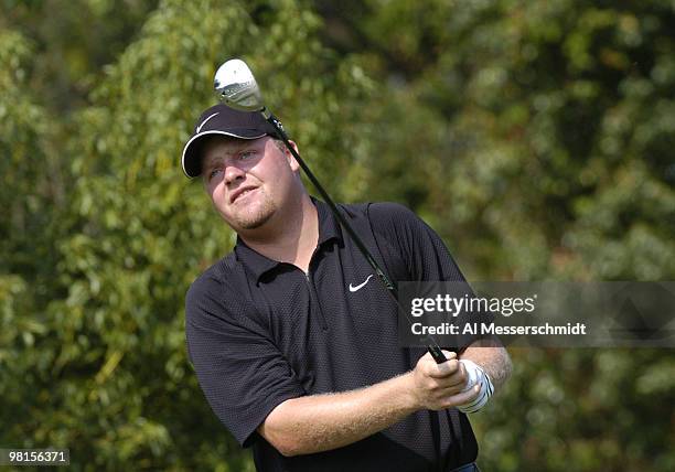 Carl Pettersson tees off at the 2004 Chrysler Championship third round October 30, 2004 in Palm Harbor, Florida.