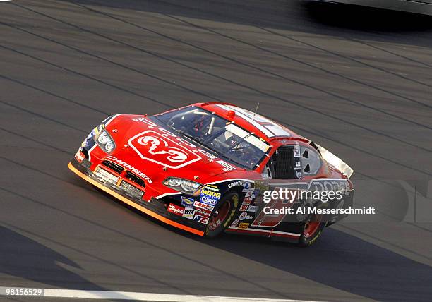 Jeremy Mayfield in the NASCAR NEXTEL Cup series Coca-Cola 600 May 28, 2006 at Lowe's Motor Speedway in Charlotte, North Carolina.