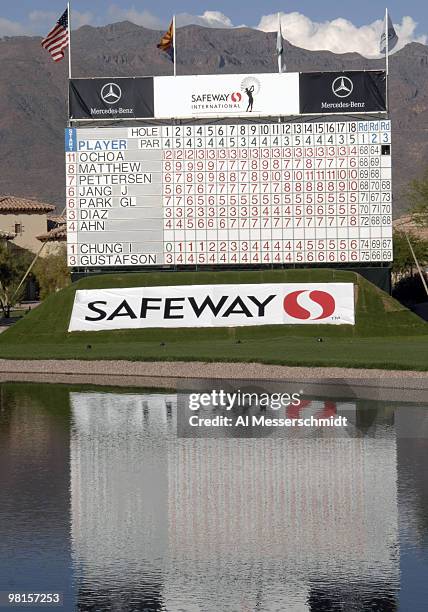 The 18th green scoreboard shows red number after the third round of the 2007 Safeway International at Superstition Mountain Golf and Country Club...
