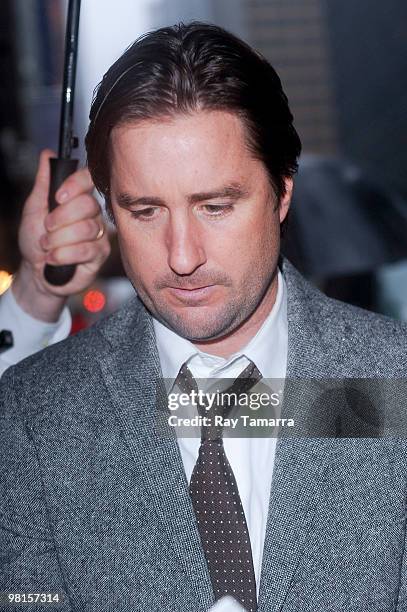 Actor Luke Wilson visits the "Late Show With David Letterman" at the Ed Sullivan Theater on March 30, 2010 in New York City.