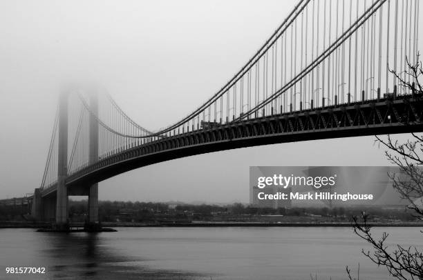 verrazano-narrows bridge - verrazano narrows bridge foto e immagini stock