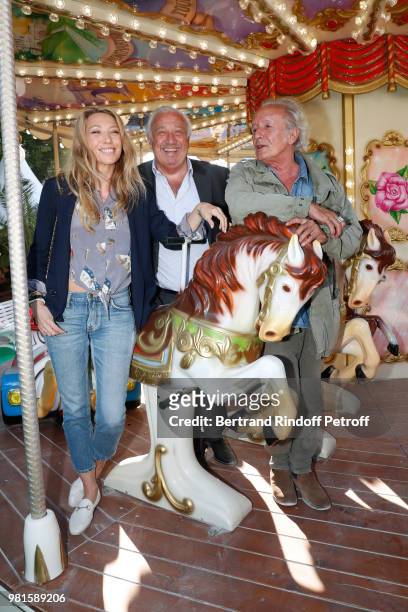 Support of the "Fete des Tuileries" Laura Smet, Marcel Campion and Didier Barbelivien attend the Fete Des Tuileries on June 22, 2018 in Paris, France.