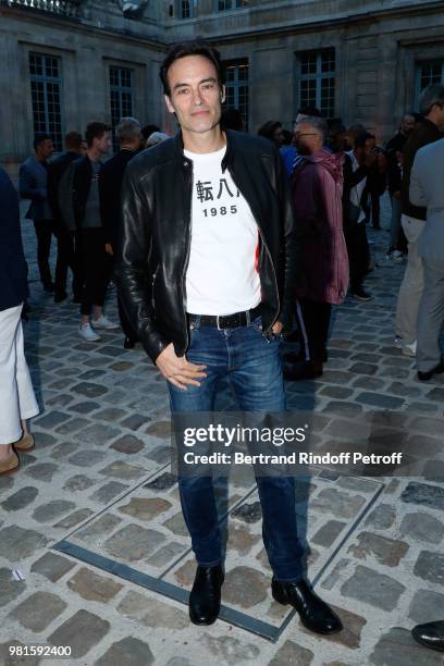 Actor Anthony Delon attends the Men's Fashion Cocktail as part of Paris Fashion Week - Menswear Spring Summer 2019 at Picasso Museum on June 22, 2018...