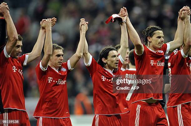 Bayern Munich's striker Miroslav Klose, Bayern Munich's defender Philipp Lahm, Bayern Munich's Croatian defender Danijel Pranjic and Bayern Munich's...